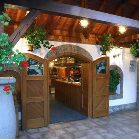 Kulacs Csarda Panzio 4*