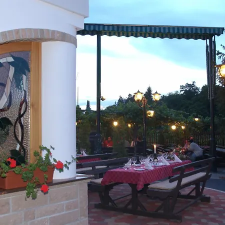 Kulacs Csarda Panzio Eger